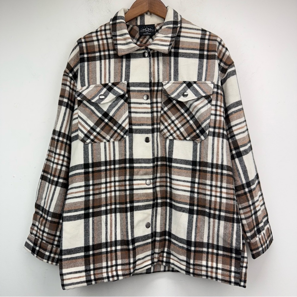HFX size Large Women’s Brown Black White Plaid Button Up Shacket Shirt Jacket